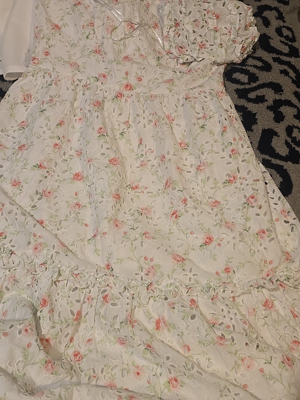 Loveshack Fancy Size 14 100% Cotton White Floral Eyelet Dress with Puff Sleeves - Picture 14 of 16